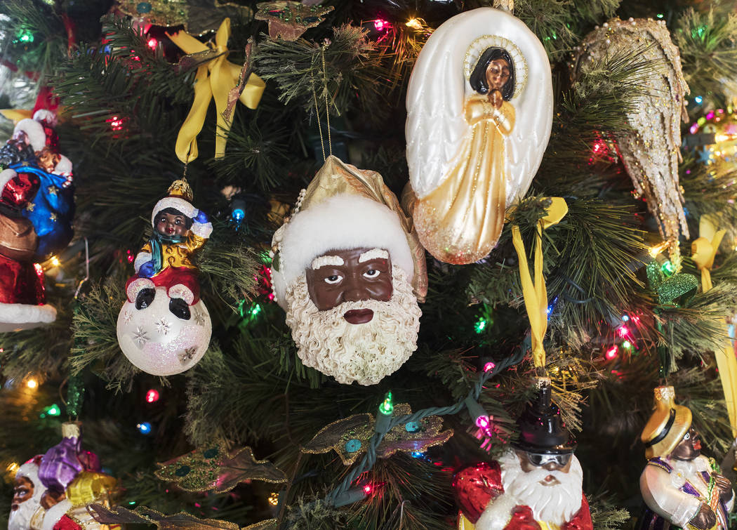 It's A Black Thang.com - African American Christmas Tree Ornaments