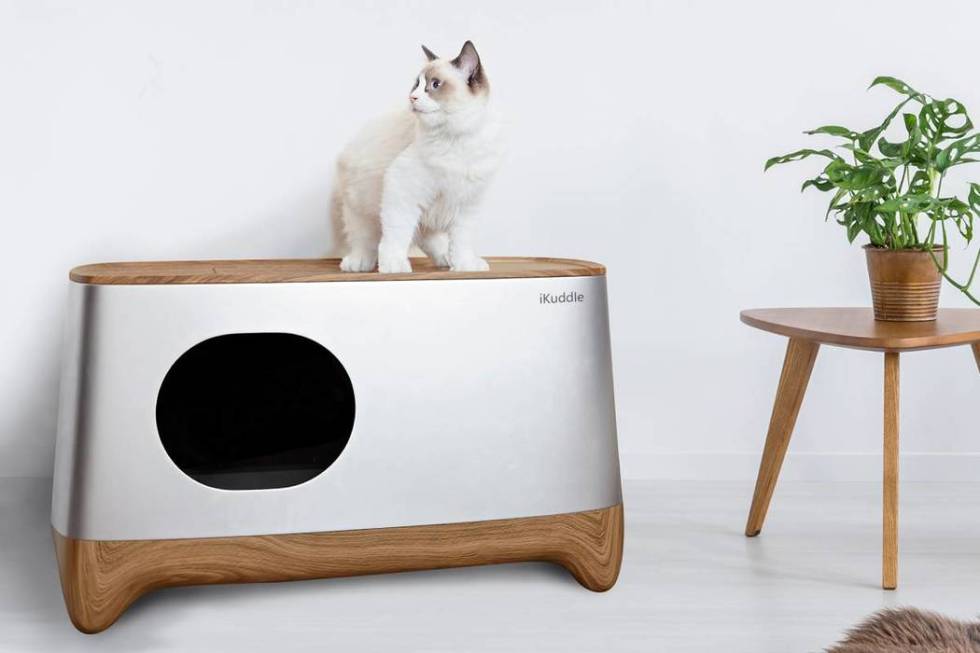 iKuddle’s app-controlled Smart Litter Box self cleans, automatically packages litter, links t ...