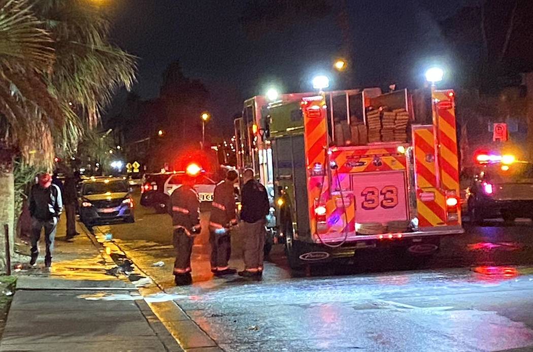 Residents displaced in central Las Vegas apartment fire Las Vegas