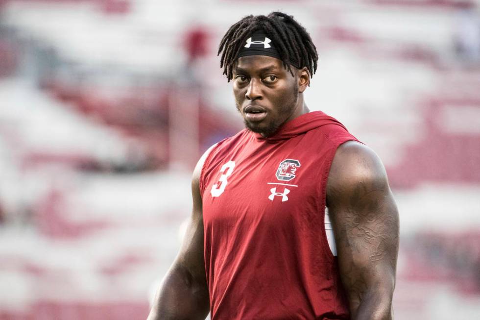 South Carolina defensive lineman Javon Kinlaw (3) warms up before an NCAA college football game ...