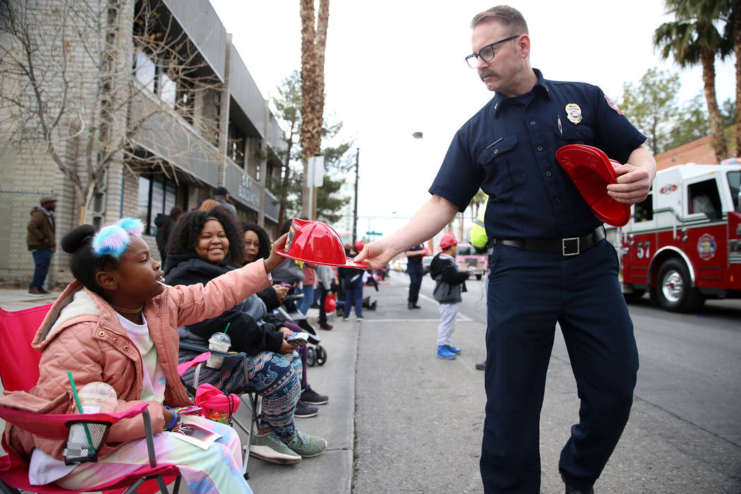 MLK Day parade in Las Vegas draws thousands — VIDEO | Local Las Vegas