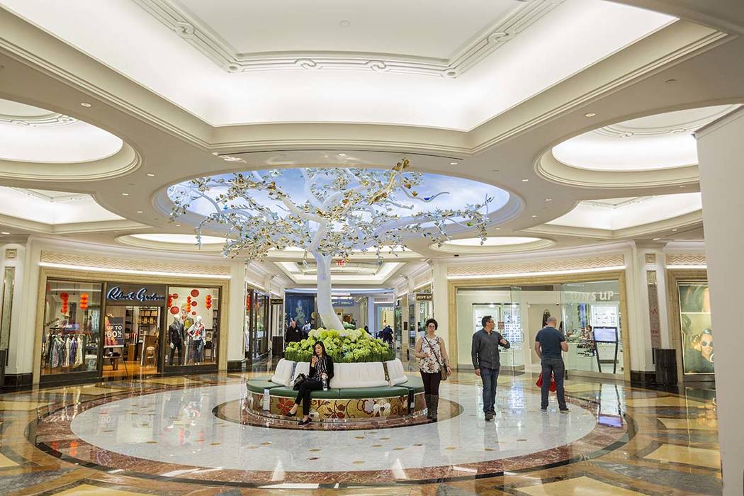 Las Vegas Strip shopping, Big spenders snap up luxury brands