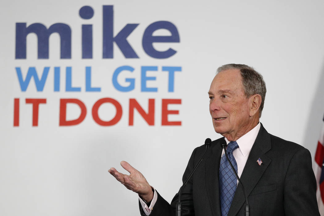 El candidato presidencial demócrata y ex alcalde de la ciudad de Nueva York, Michael Bloomberg ...