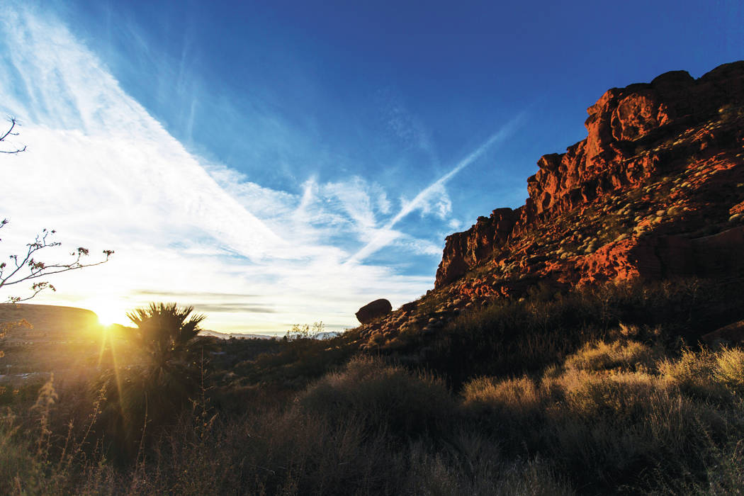 The sun sets in St. George, Utah. (Benjamin Hager/Las Vegas Review-Journal) @benjaminhphoto