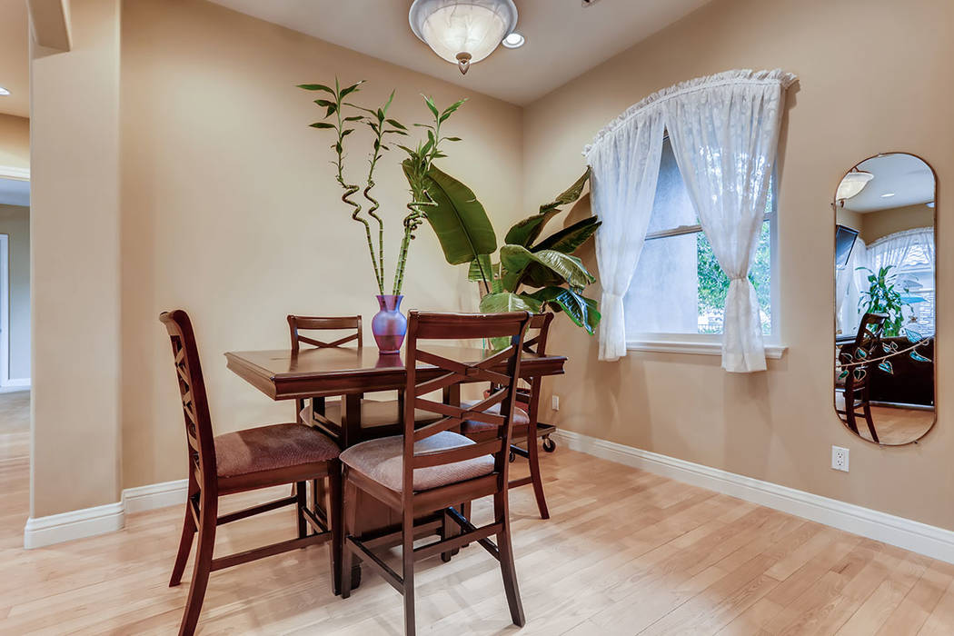 The dining area in the guesthouse. (Berkshire Hathaway HomeServices)