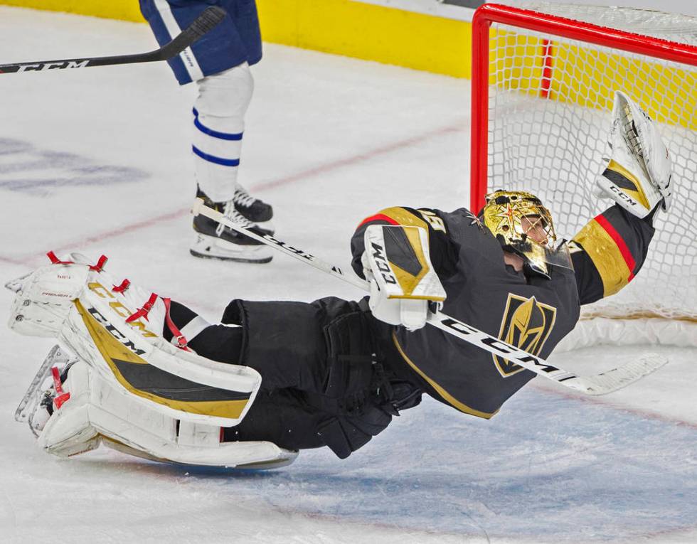 Marc-Andre Fleury shows off new Vegas pads while rocking inside