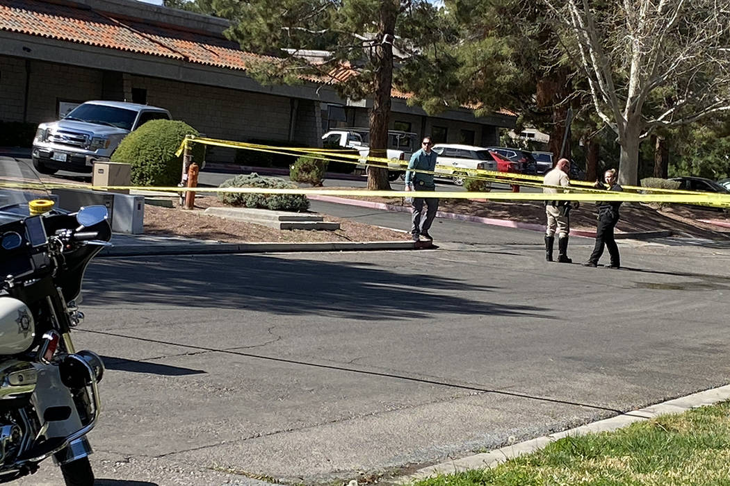 Woman critically injured in central Las Vegas hitandrun Las Vegas