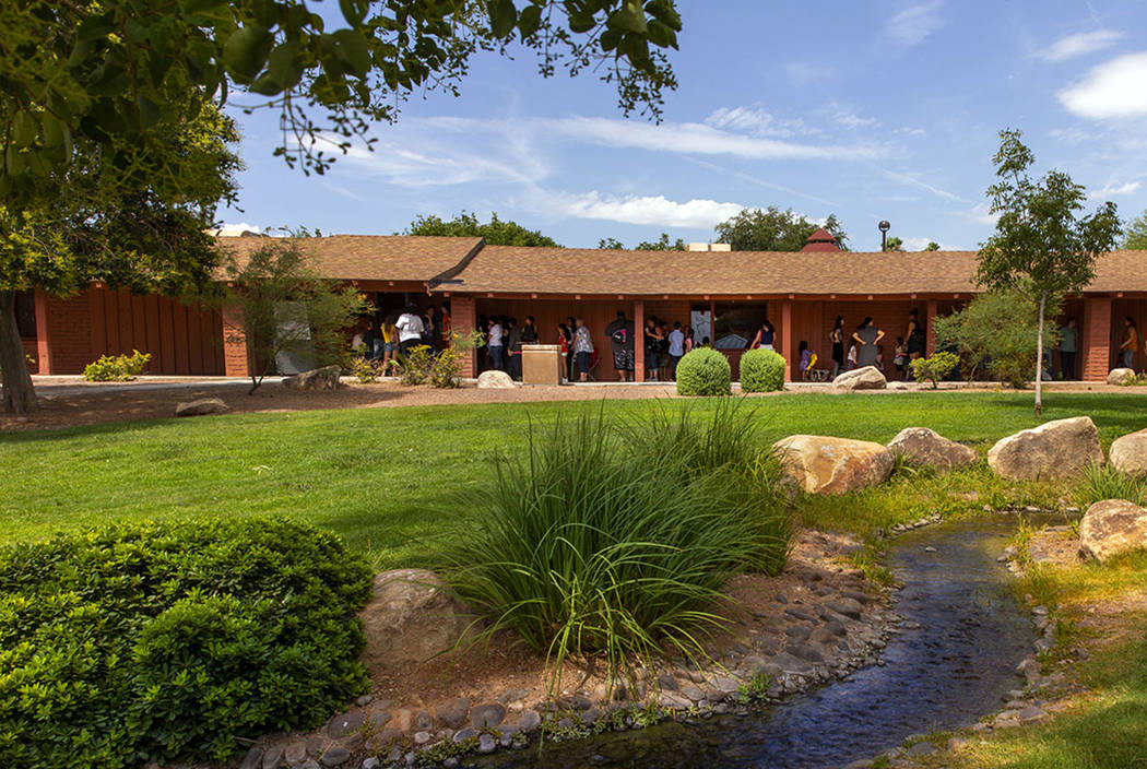 Derfelt Senior Center in Las Vegas (L.E. Baskow/Las Vegas Review-Journal)