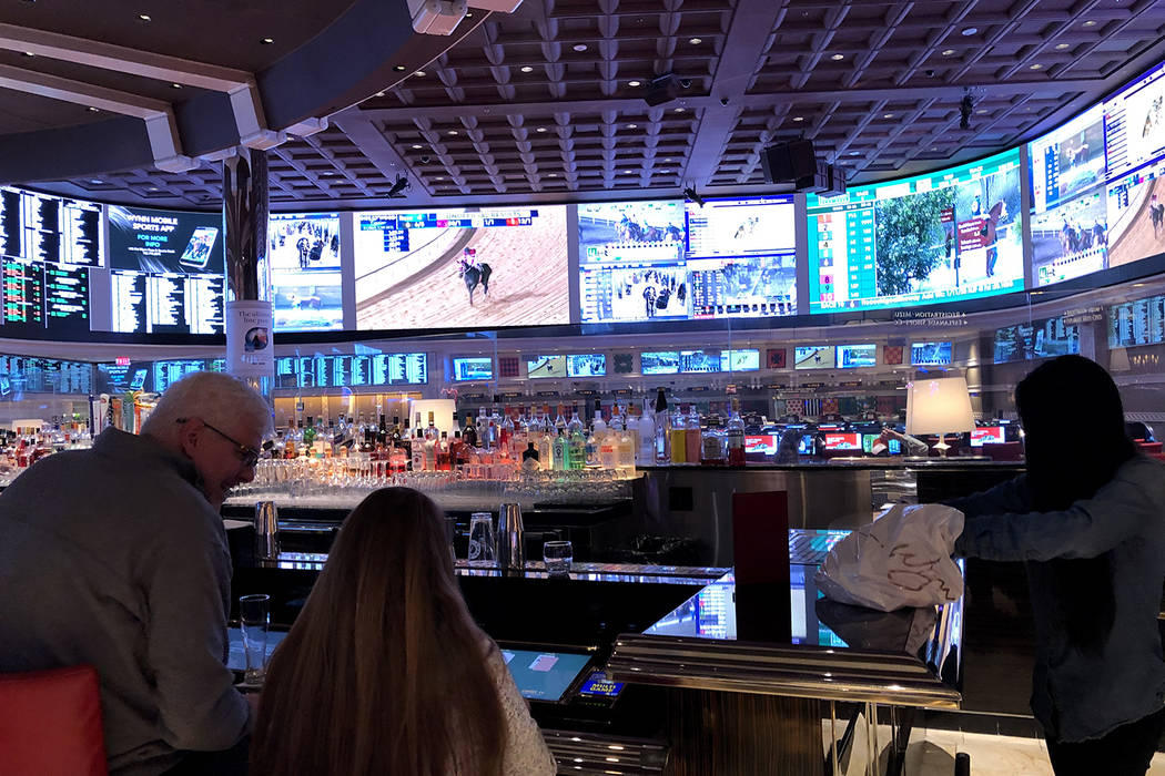 Wynn Las Vegas closing race and sportsbook, poker room | Las Vegas