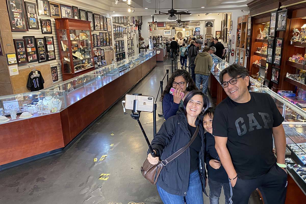 Pawn Stars Tour of Las Vegas 2024