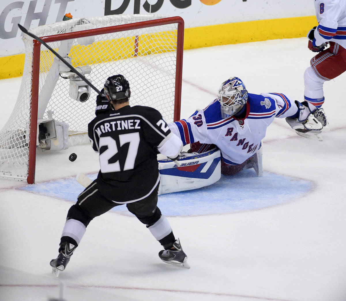 Alec Martinez strikes again – scores double OT goal to lift L.A.