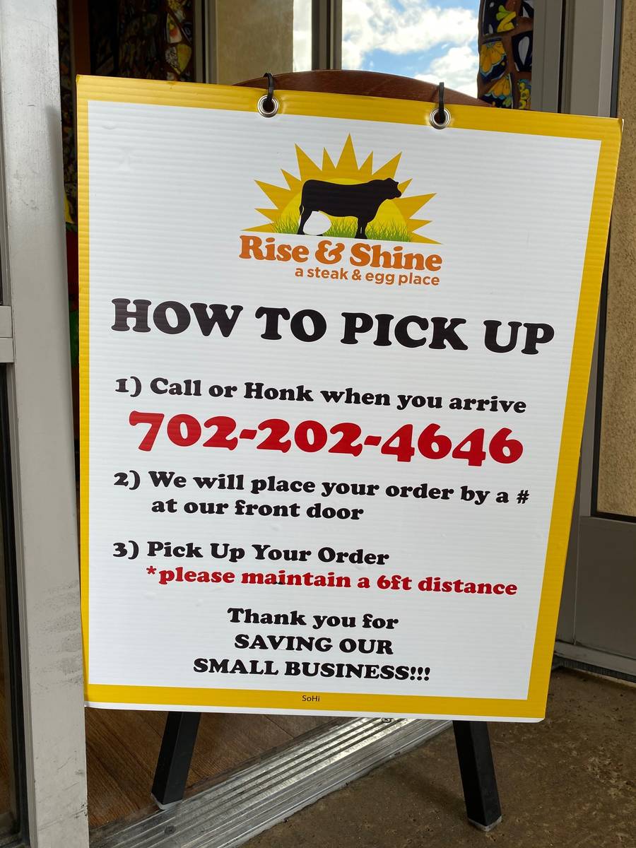 Instructions for curbside pickup at Rise & Shine. (Al Mancini/Las Vegas Review-Journal)
