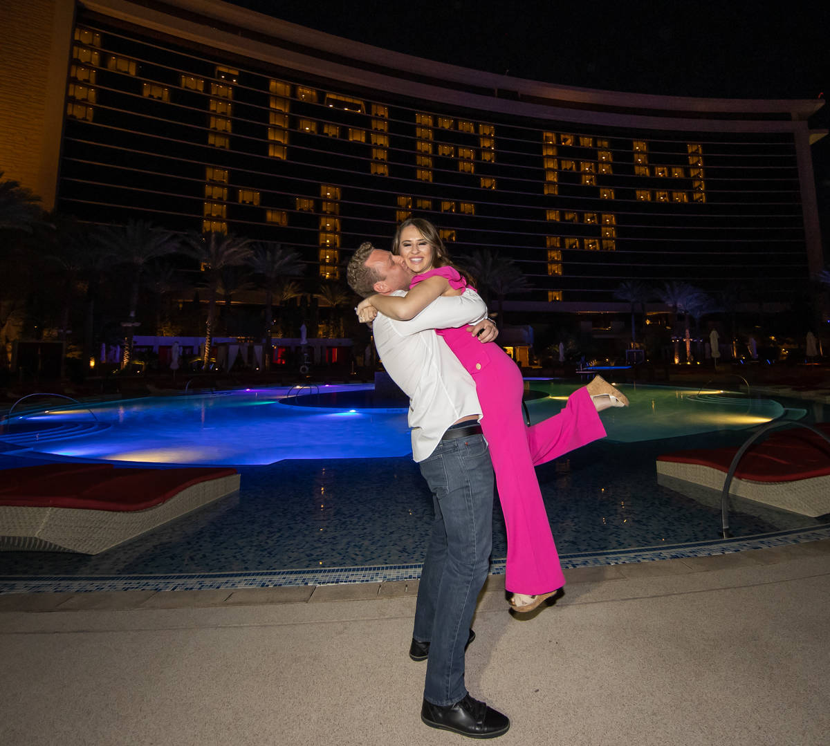 Vegas entrepreneur Kyle Markman proposes to Fox 5's Jillian Lopez at Red Rock Resort on Friday, ...