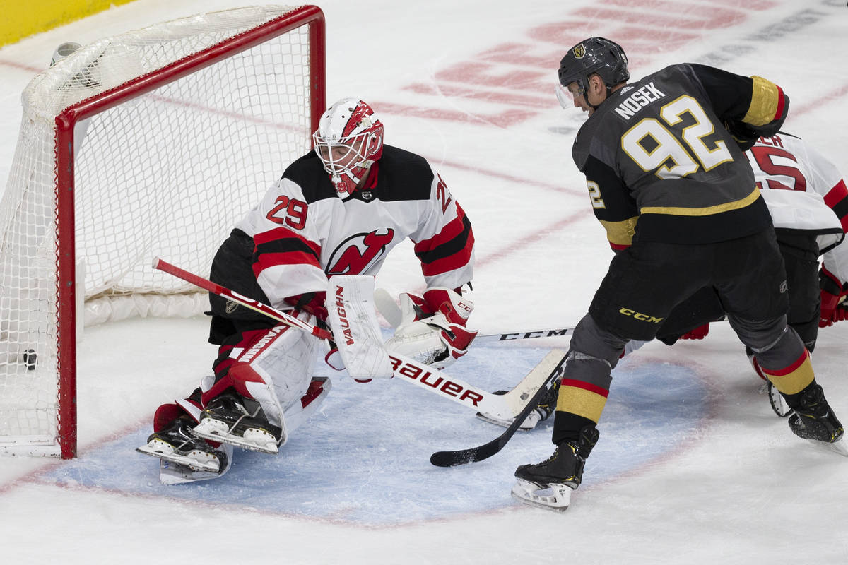 Tomas Noseks signs with New Jersey