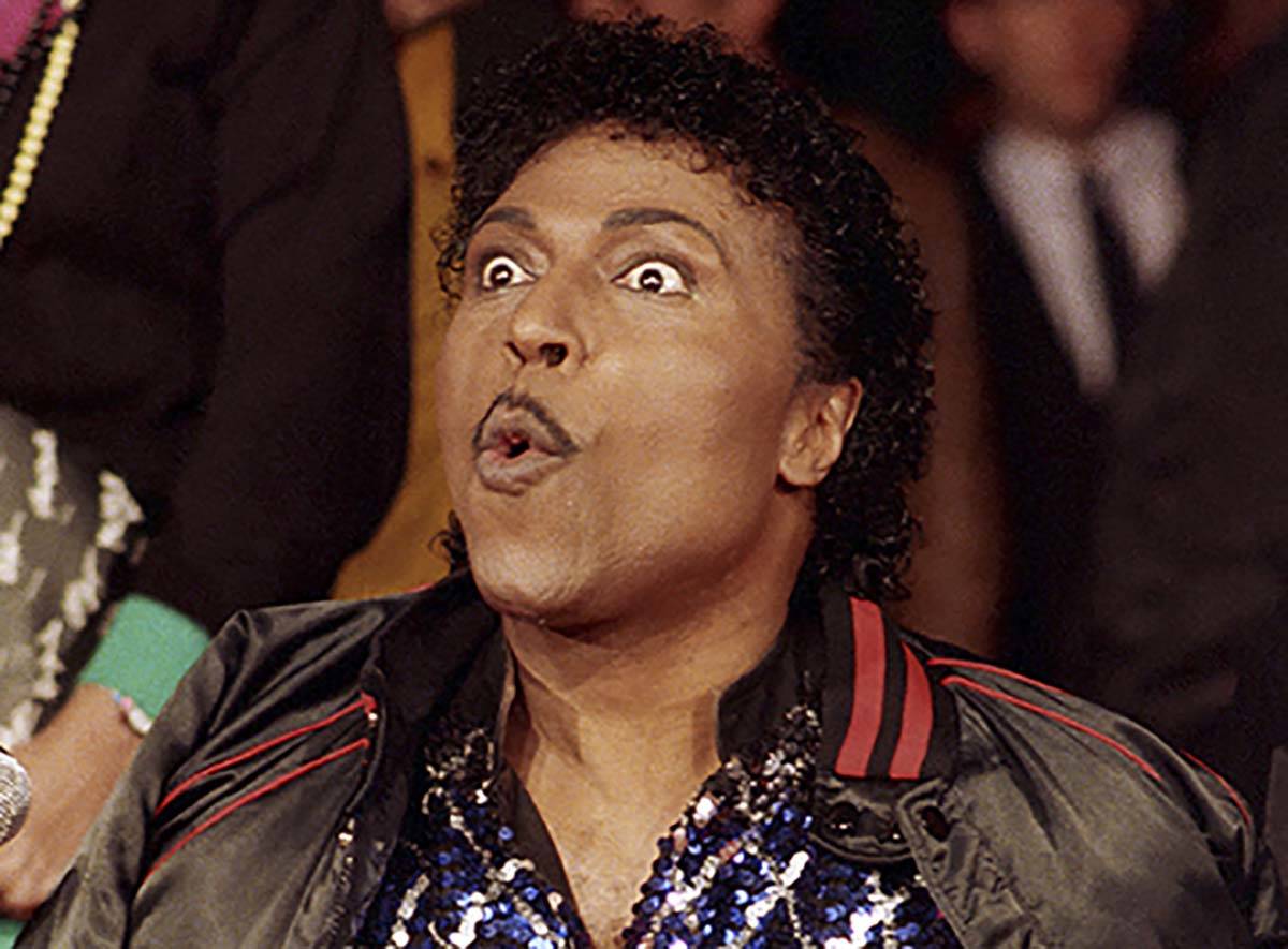 In this Nov. 13, 1986 file photo, Little Richard poses for the cameras as he is inducted into R ...