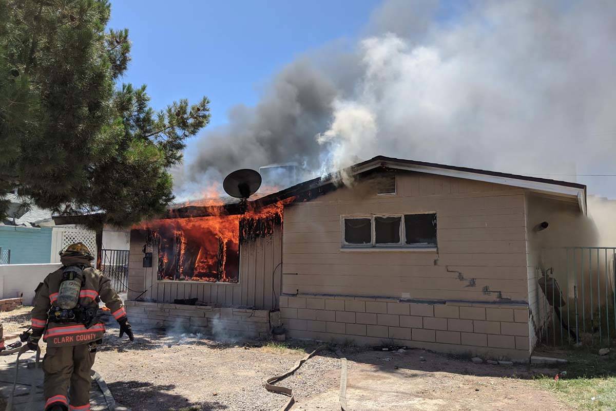 A dog died in a house fire in the 200 block of Philadelphia& ...