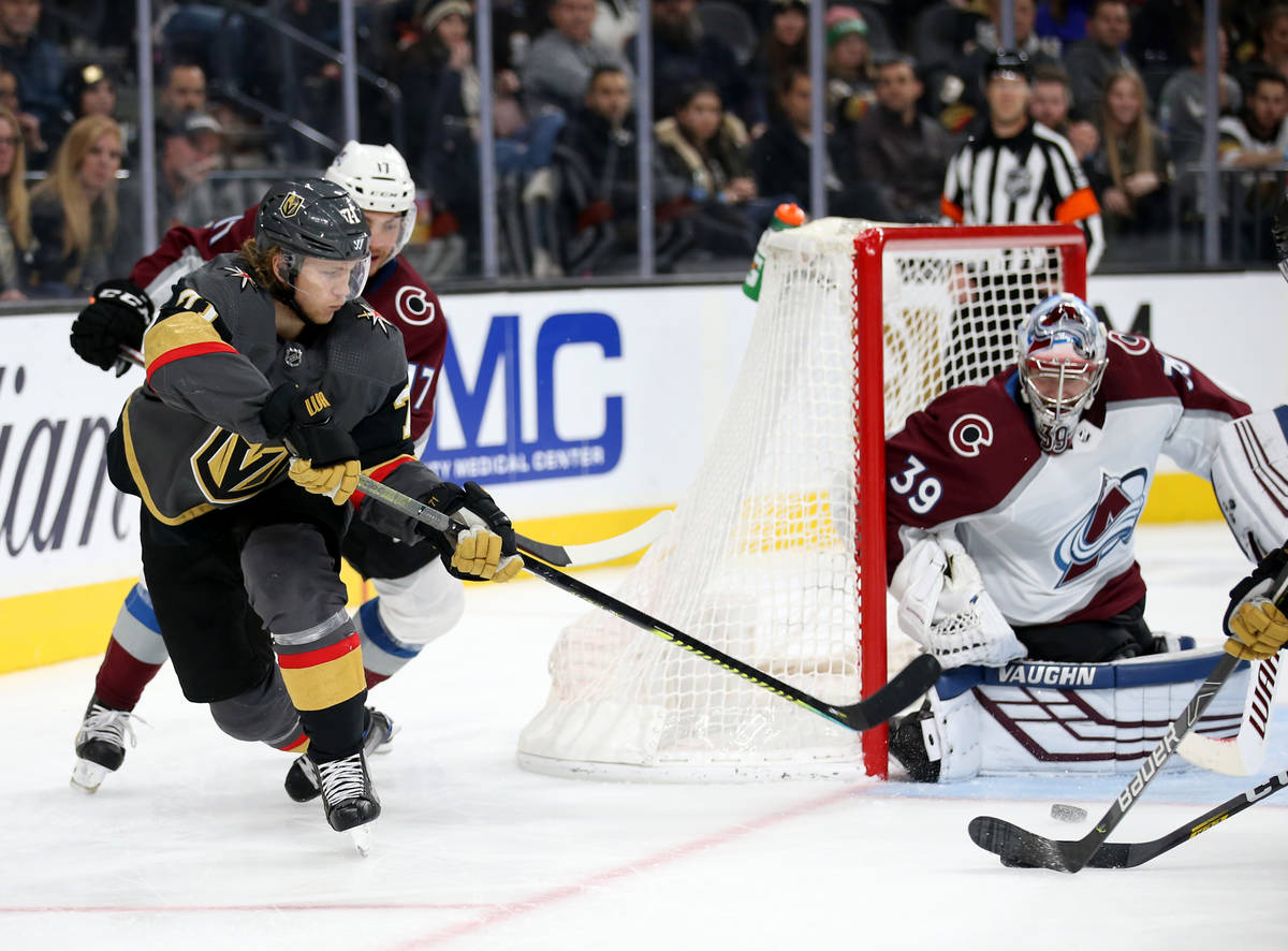 Vegas Golden Knights center William Karlsson (71) centers the puck in front of Colorado Avalanc ...