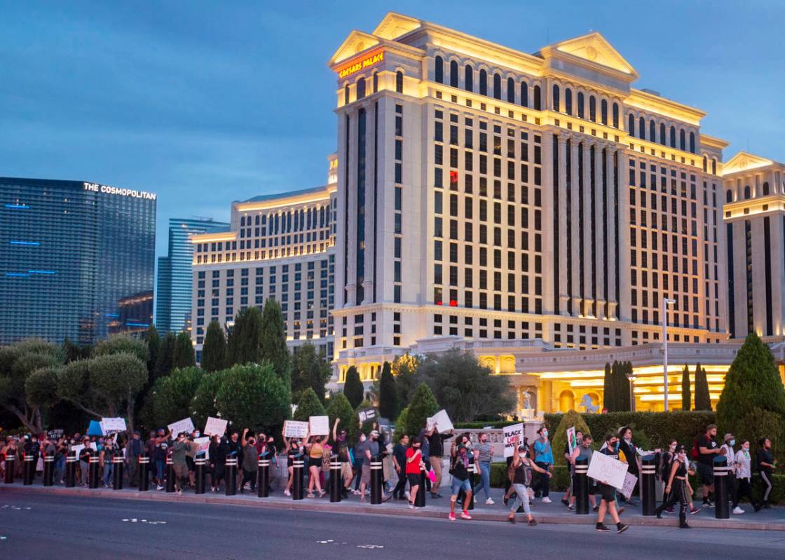 A large crowd protests on the Strip on Monday, June 1, 2020, in Las Vegas as riots continue thr ...