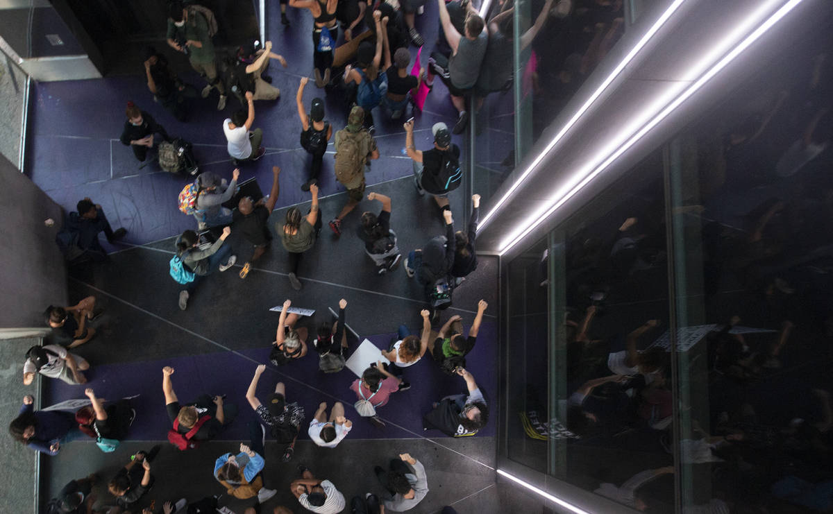 A large crowd protests on the Strip on Monday, June 1, 2020, in Las Vegas as riots continue thr ...