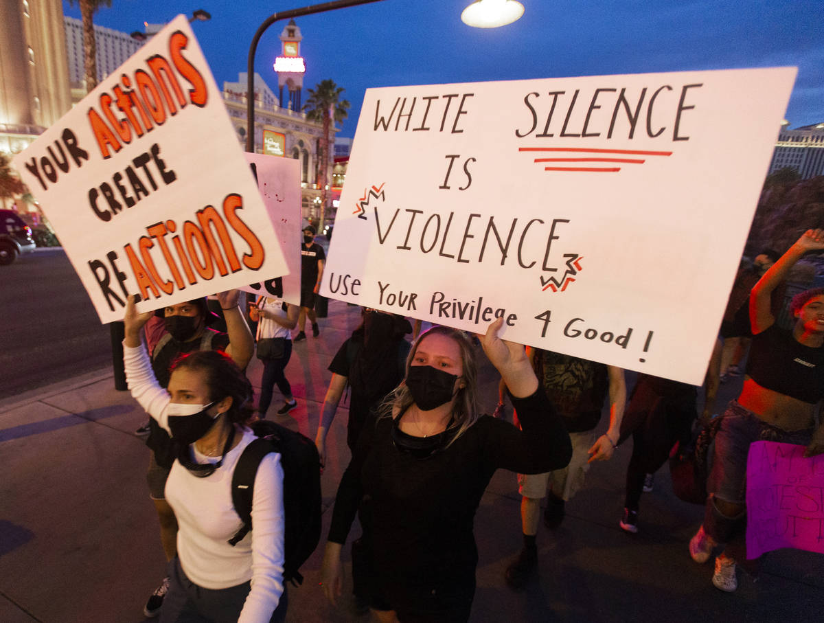 Black Lives Matter protest turns violent in downtown Las Vegas ...
