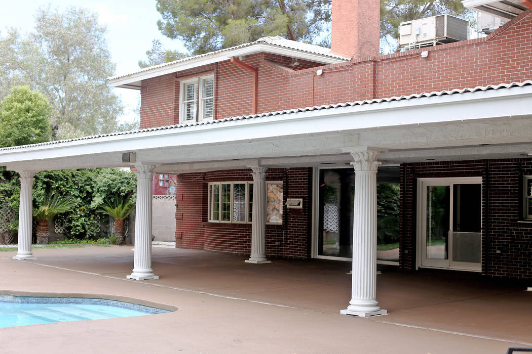 The back view of the former house of Jerry Lewis in Las Vegas, Wednesday, May 15, 2019. Jane Po ...