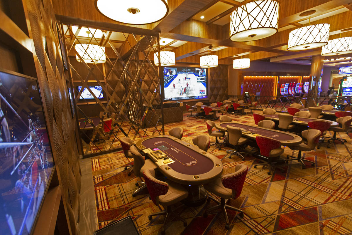 Sahara Las Vegas' poker room on Tuesday, June 16, 2020, in Las Vegas. (Benjamin Hager/Las Vegas ...