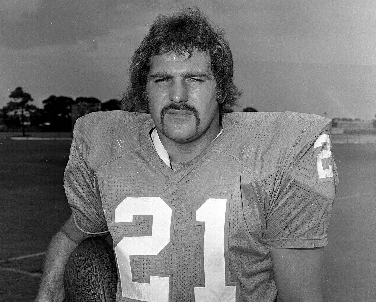FILE - In this Aug. 9, 1972, file photo, Miami Dolphins running back Jim Kiick poses for a phot ...