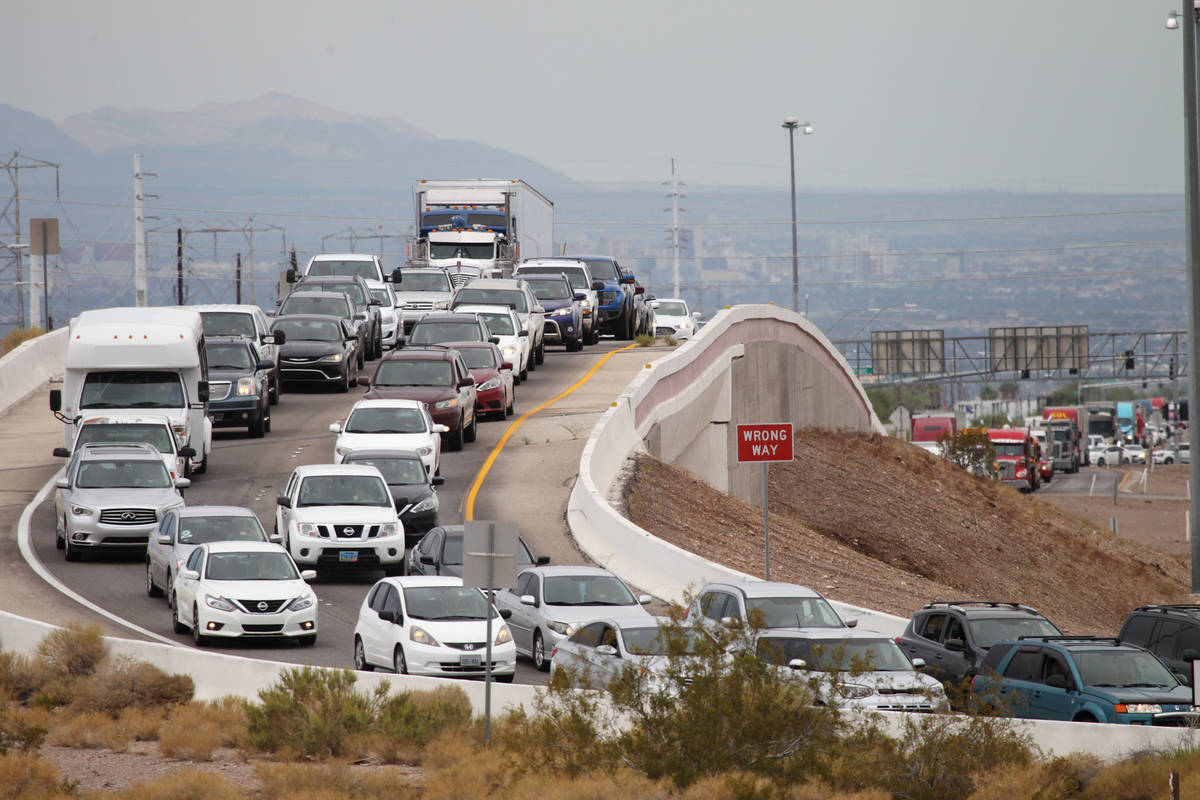 Heavy traffic on Boulder Highway. (Erik Verduzco / Las Vegas Review-Journal file) @Erik_Verduzco