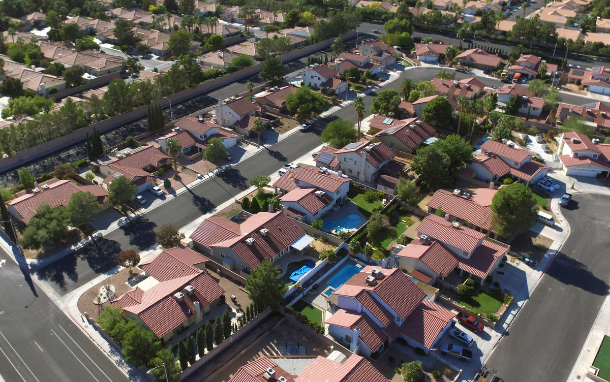 Single family houses are seen in Summerlin on Friday, Oct. 11, 2019. (Bizuayehu Tesfaye/Las Veg ...