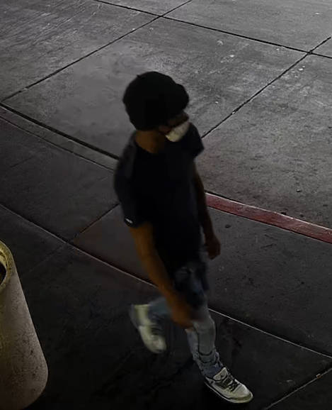 Police are looking for five men involved in a robbery last week. (Metropolitan Police Department)