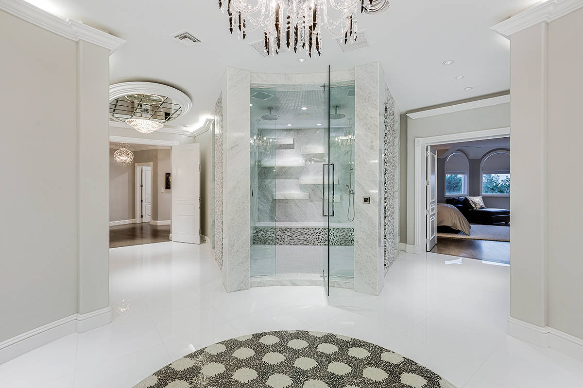 The entrance to the Queensridge mansion. (Tom Love Group)