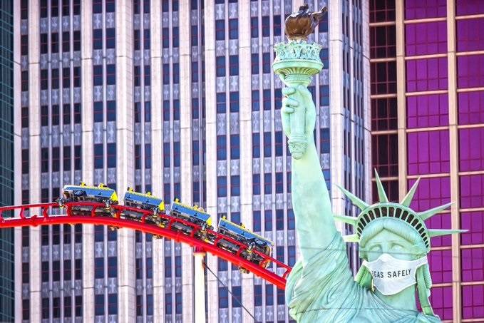 Las Vegas Strip's Statue of Liberty dons a mask, The Strip