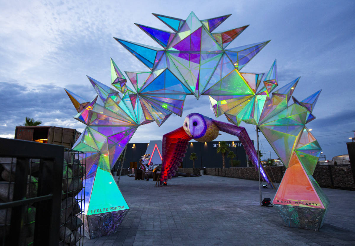 Transfix Art Exhibit Opens in Las Vegas Spotlighting Burning Man Art – The  Hollywood Reporter