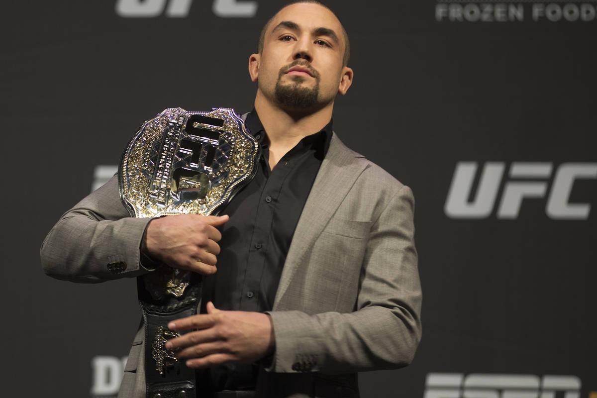 Коста витакер. Robert Whittaker middleweight.