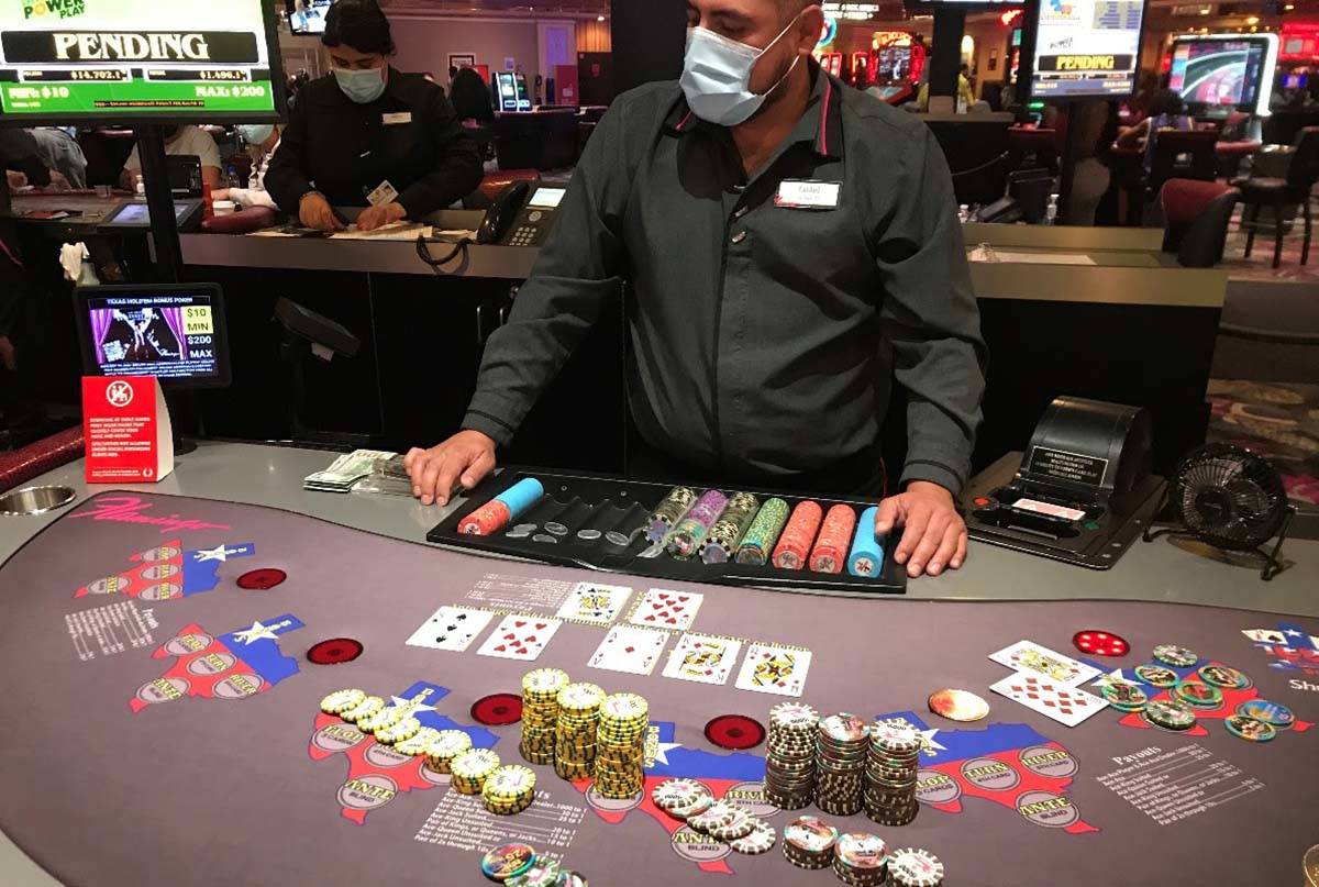 The winning Mega Progressive Royal Flush of $480,850 on Texas Hold-Em Bonus Poker at Flamingo L ...