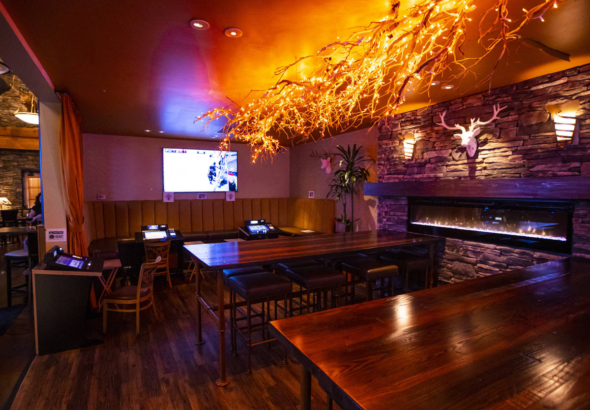 A gaming lounge area at Black Mountain Grill in Henderson on Sunday, Aug. 2, 2020. (Chase Steve ...