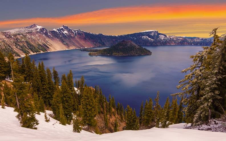 Crater Lake National Park (Courtesy)