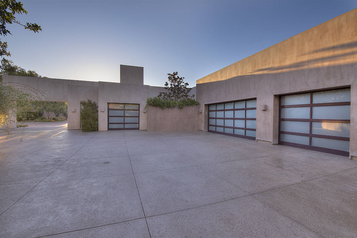 The garage. (Synergy Sotheby’s International Realty)