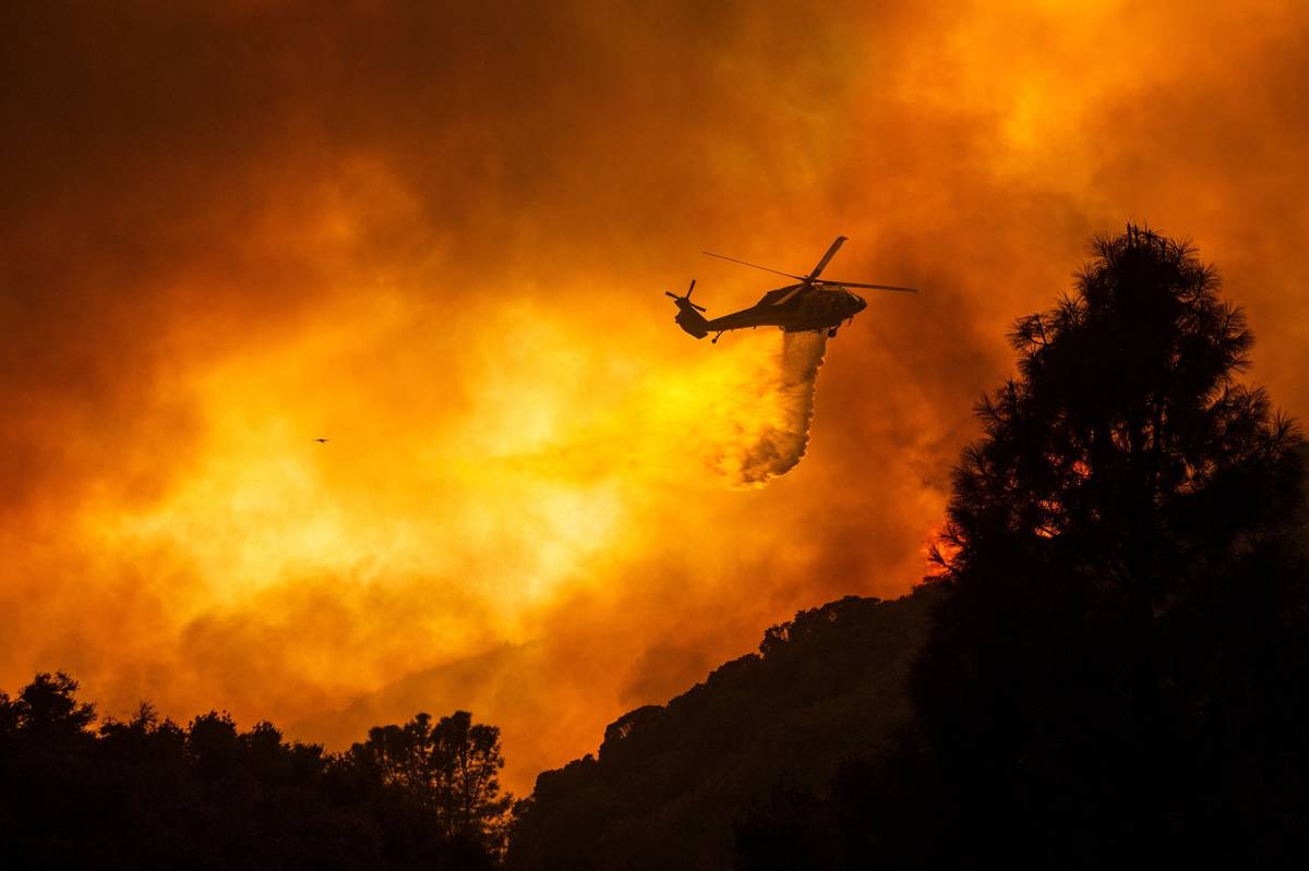 Lightning sparks new wildfires across California | Las Vegas Review-Journal