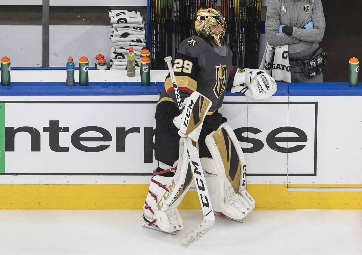 McPhee: Walsh tried to 'sabotage' Fleury trade with retirement