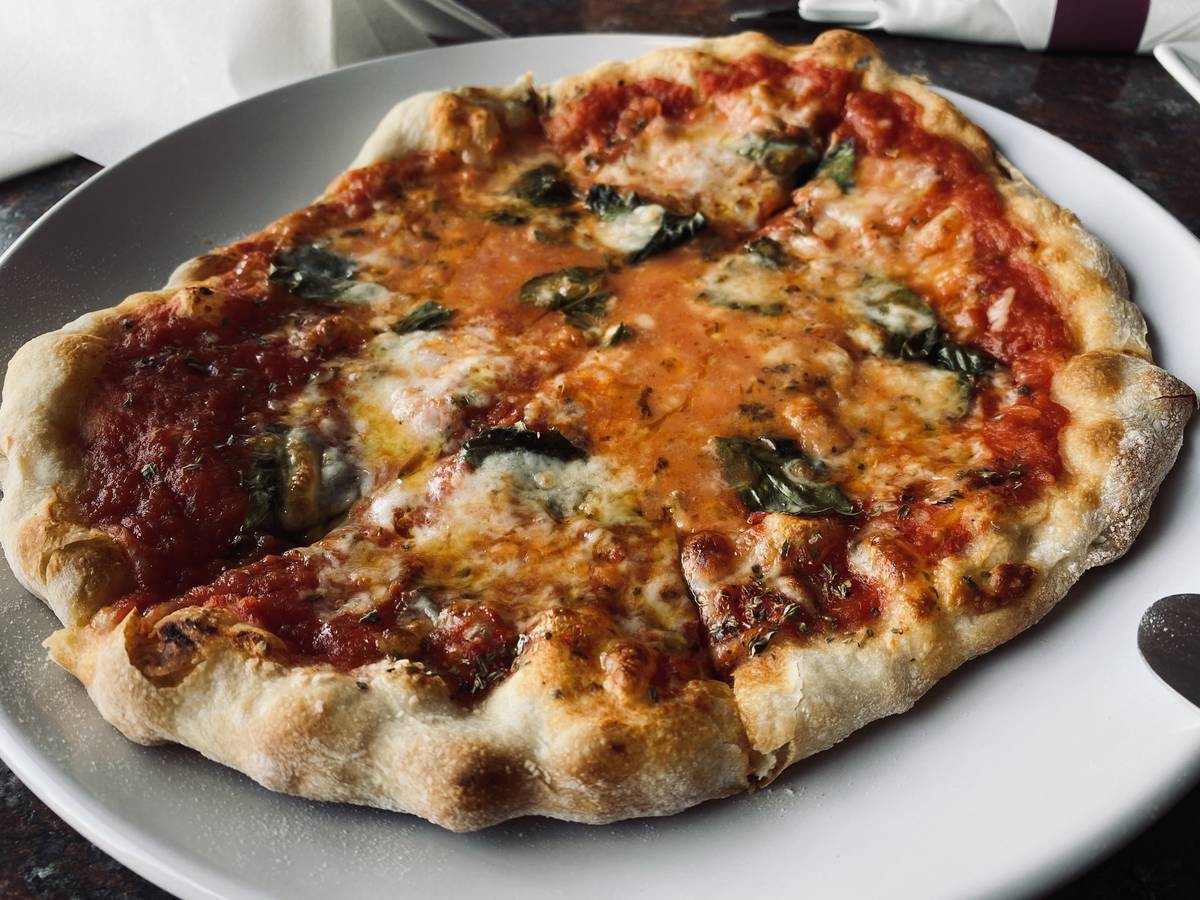 A pizza from Heavenly Pies. (Al Mancini/Las Vegas Review-Journal)