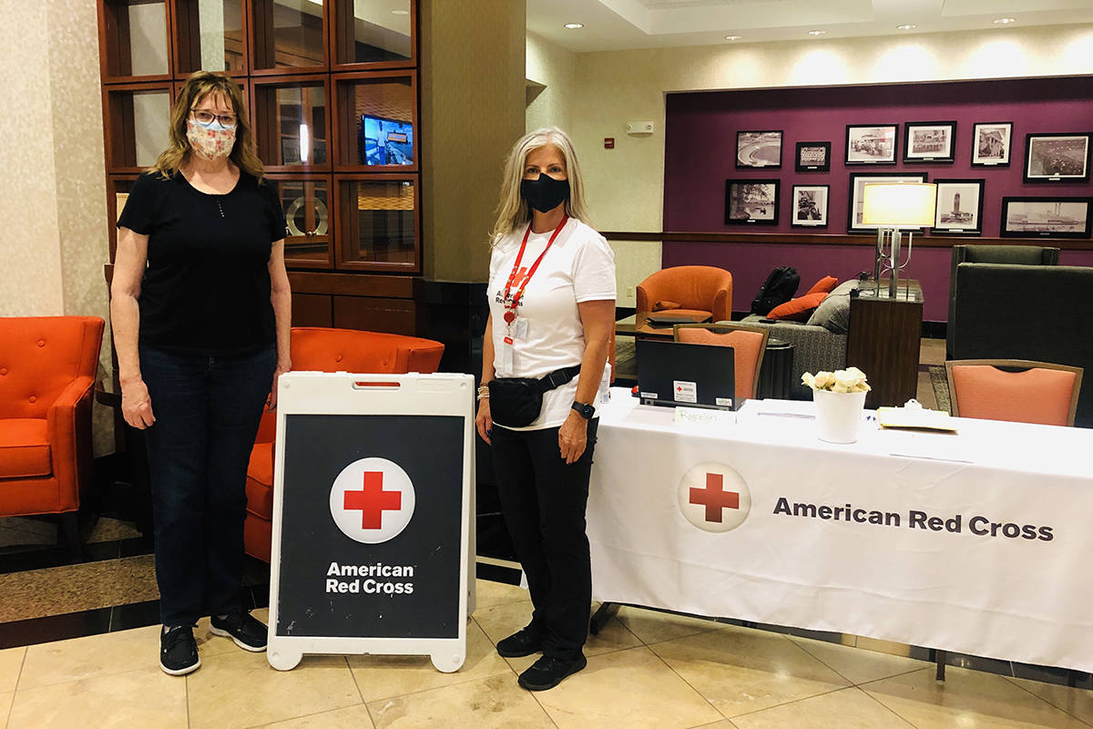Heather McMurran and Emma Empey (right) wait for their orders in Baton Rouge to assist with Hur ...