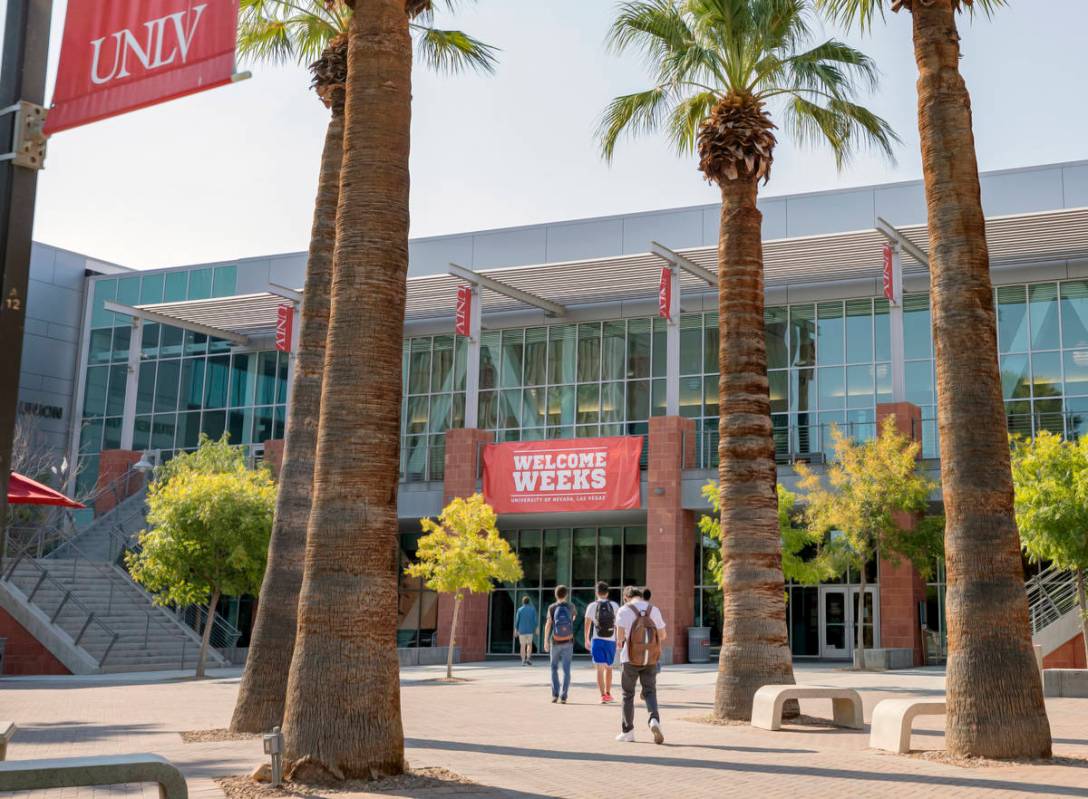 Students are seen outside of the Student Union at UNLV in Las Vegas on Thursday morning, Aug. 2 ...
