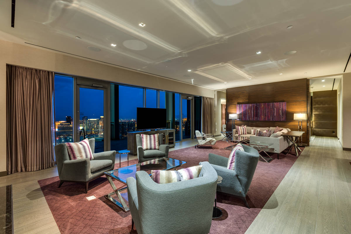 This 3,300-square-foot Palms Place penthouse has been privately listed for $2.5 million. (Luxur ...