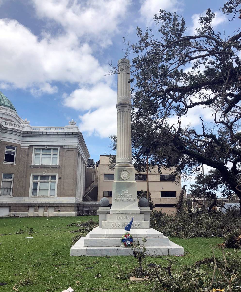 A statue of a Confederate soldier, called the South's Defenders Monument, used to stand on top ...