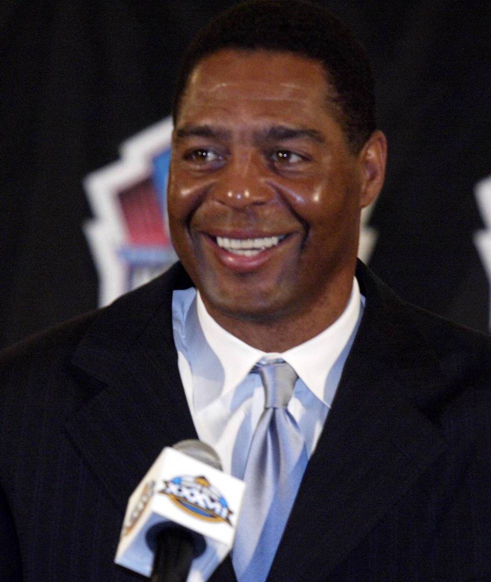 Marcus Allen displays a big smile at news conference Saturday, Jan. 25, 2003, in San Diego, whe ...