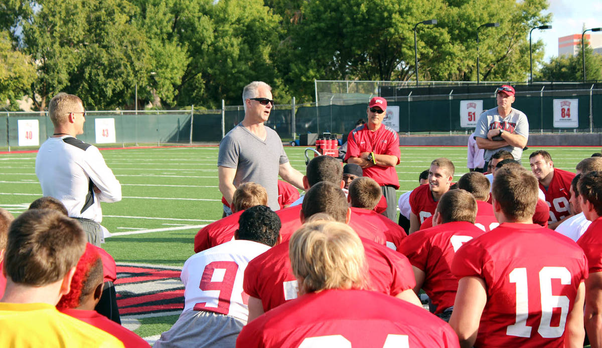 ESPN anchor Kenny Mayne speaks to the UNLV football team in this undated photo. To the left is ...