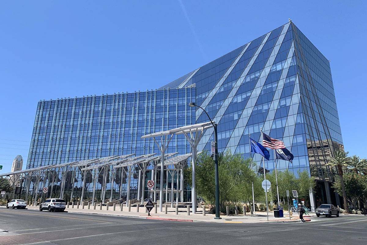 Las Vegas City Hall (Review-Journal file photo)