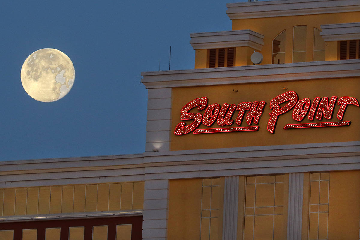 Early morning moon set over South Point on Friday, May 8, 2020, in Las Vegas. (Bizuayehu Tesfa ...