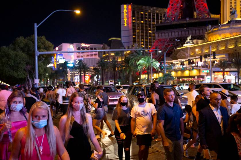 Las Vegas Strip sees large crowds on Labor Day weekend Las Vegas